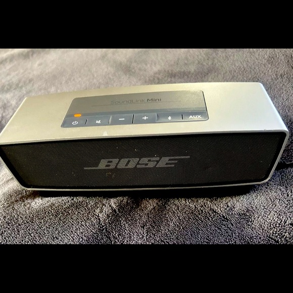 Bose SoundLink Mini II Wireless Bluetooth Speaker - Grey - Picture 1 of 5